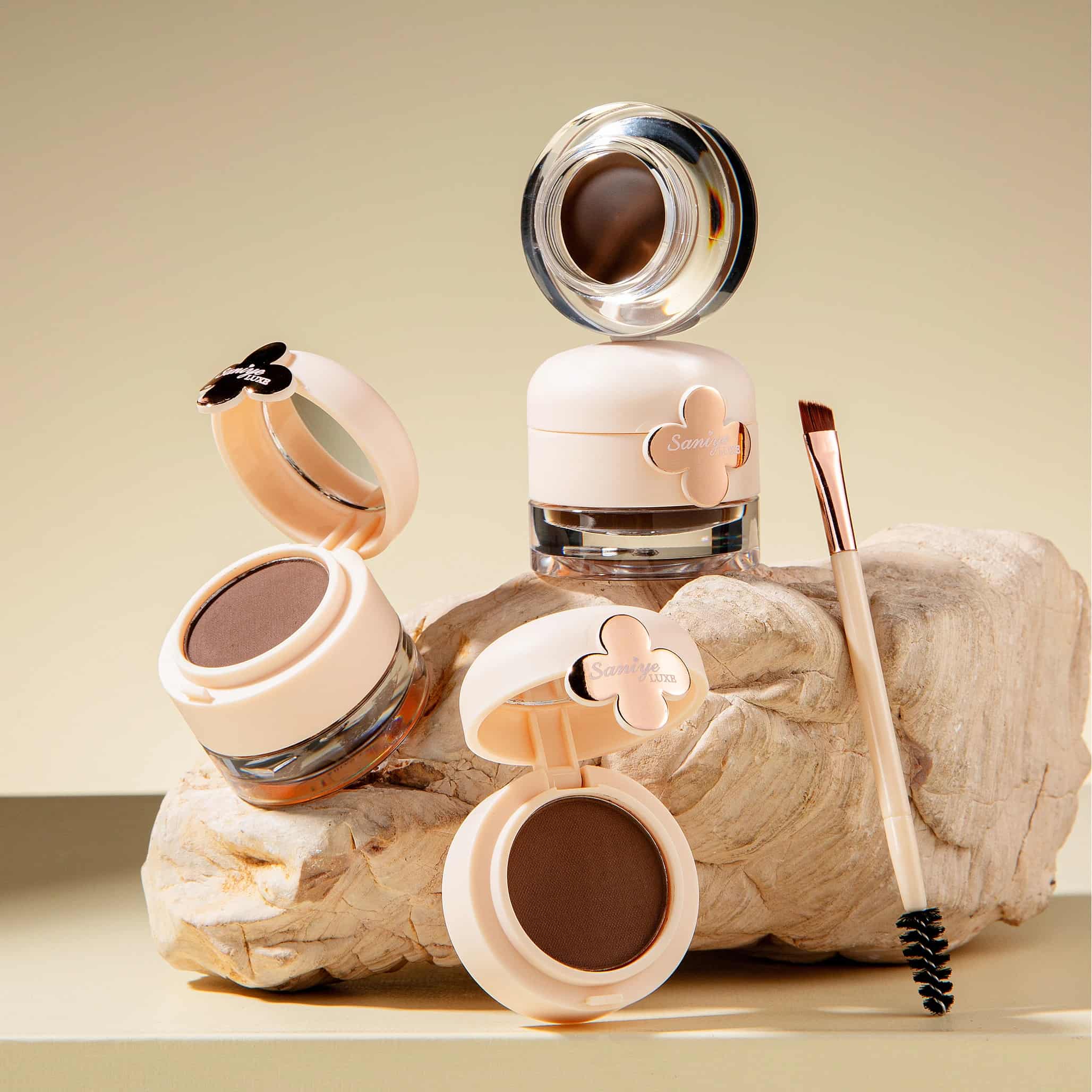 SANIYE Luxe Delineador En Gel + Sombra Para Cejas